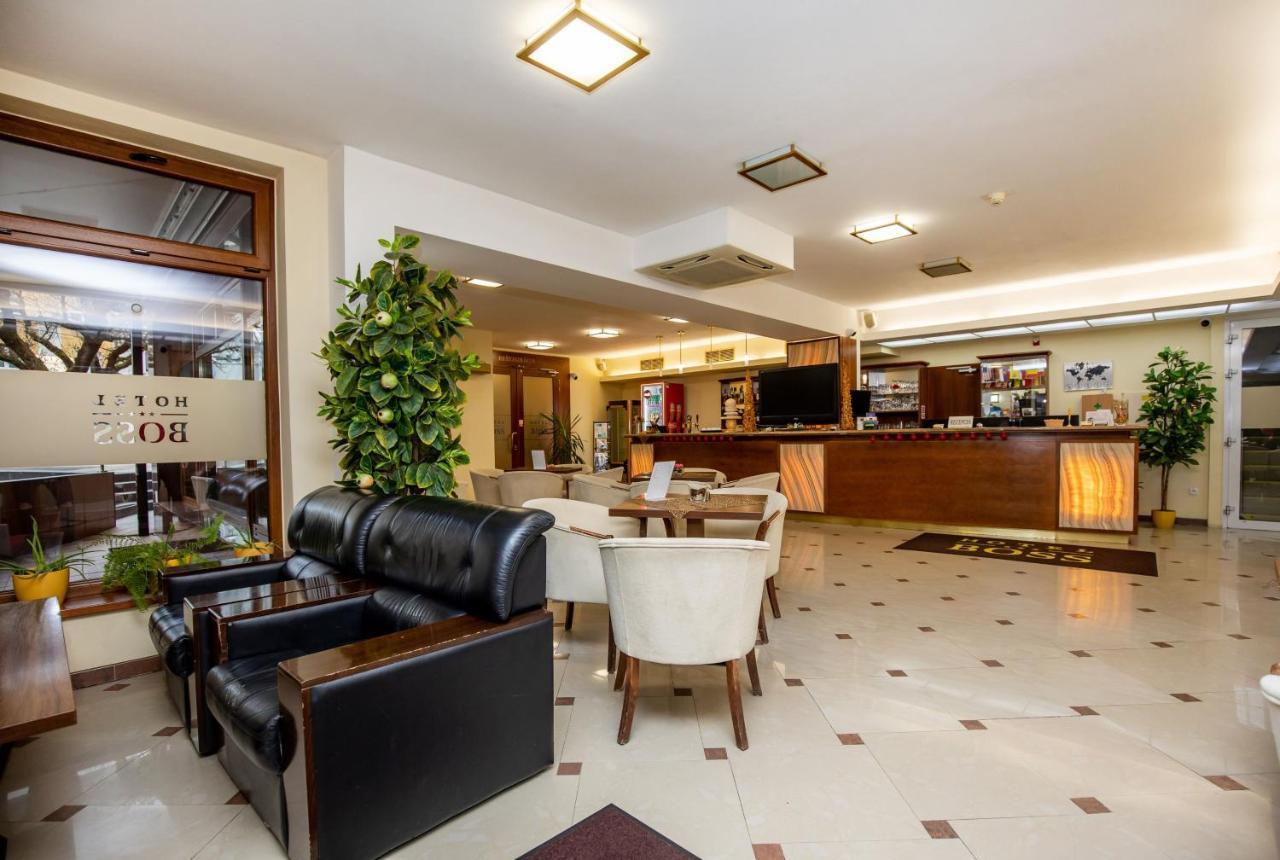 Hotel Boss Жиліна Екстер'єр фото